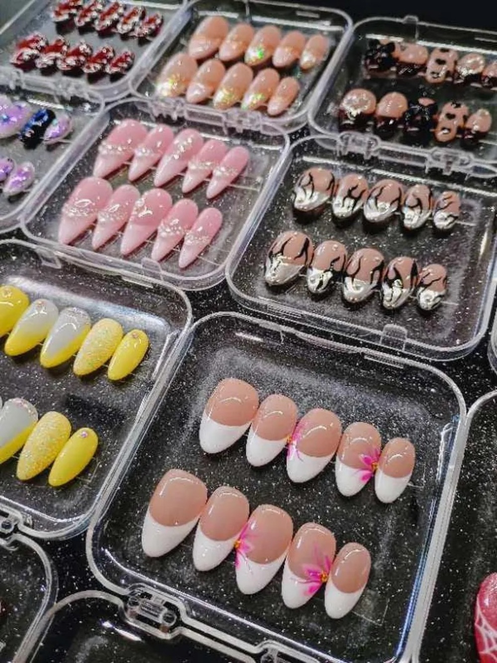 Mystery Bag of 3 Nails ✨💅 - Picture 3 of 5